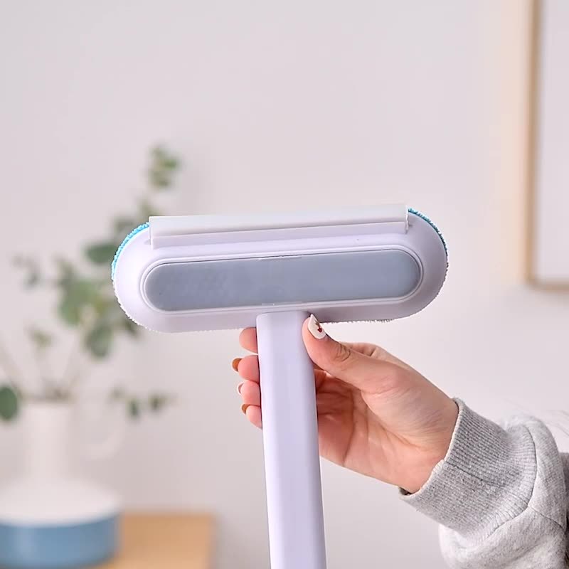 Pet Hair Remover & Screen Cleaner – All in One
